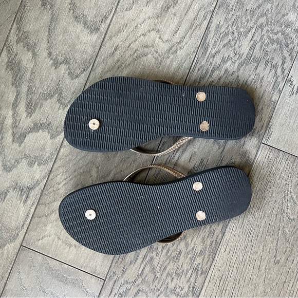 Havaiana's flip flops size 8 womens - Picture 2 of 3
